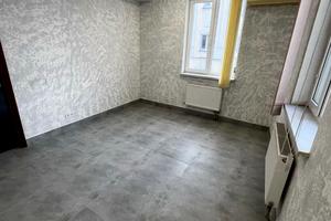 комерційна за адресою Межигірська вул., 87-А