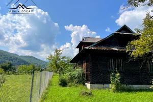 ділянка за адресою с. Шешори, 