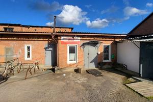 комерційна за адресою Шевченка вул., 37