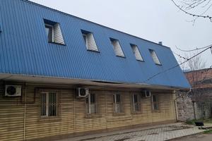 комерційна за адресою Люблянська вул. (Булата), 2 
