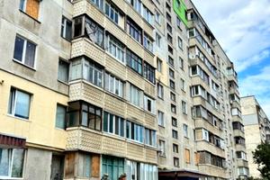 квартира за адресою Дмитра Антоновича бульв., 10