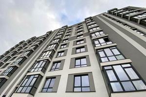 квартира за адресою Молодіжна вул., 56