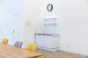 комерційна за адресою Охтирський пров., 7