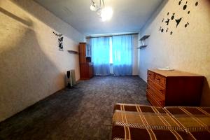 квартира за адресою Олексія Вадатурського вул. (Маршала Малиновського), 33