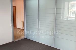 комерційна за адресою Дмитрівська вул., 52-Б