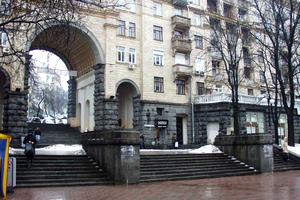 коммерческая по адресу Крещатик ул. (Kreschatic), 23