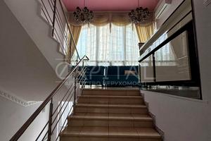 коммерческая по адресу Владимира Ивасюка просп. (Героїв Сталінграду), 4