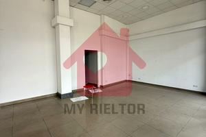 комерційна за адресою Корятовича, 5