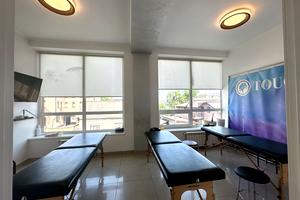 комерційна за адресою Володимира Великого вул., 38 Б