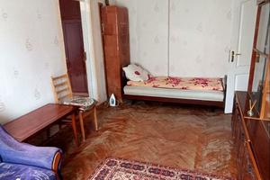 квартира за адресою Івасюка вул., 1