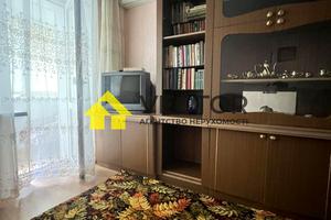 квартира за адресою Соборності вул. (Жовтнева), 75/2