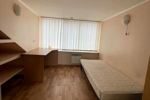 комерційна за адресою Павлівська вул., 17