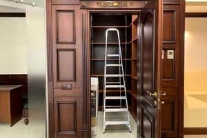 коммерческая по адресу Институтская ул., 18