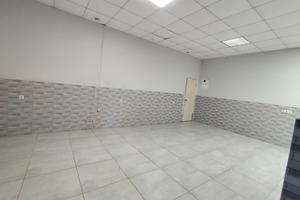 комерційна за адресою Боголюбова вул., 10