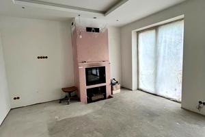 будинок за адресою Невеличука, 80