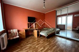 квартира за адресою В'ячеслава Чорновола вул. (Гутовського), 15