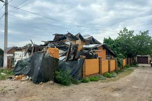 участок по адресу Провулок Динника, 1