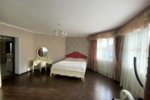 квартира по адресу Зодчих ул., 4