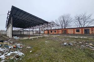 комерційна за адресою Соборна вул., 128