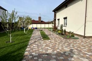 будинок за адресою Святоюрівка