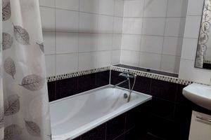 квартира за адресою Владислава Бувалкіна вул. (Бочарова Генерала), 44
