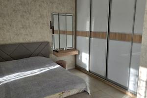 будинок за адресою с. Крижанівка, Бескаравайнова вул., 12