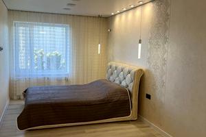квартира за адресою Степана Бандери вул., 79