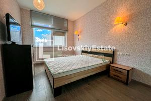 квартира за адресою Юнацька вул., 21