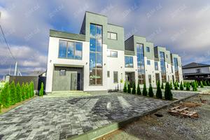 будинок за адресою Кучеренка вул., 1