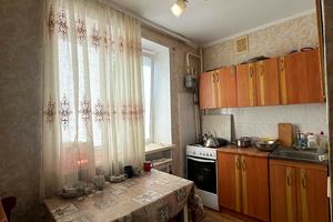 квартира за адресою Паркова вул., 28