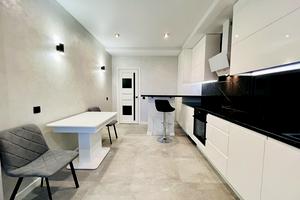 квартира по адресу Стрыйская ул., 108