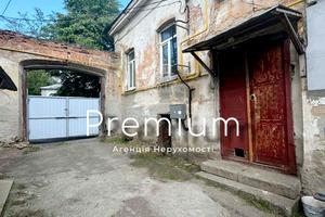 квартира за адресою Степана Бандери вул., 18