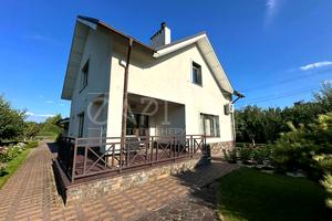 будинок за адресою Космонавтів, 15