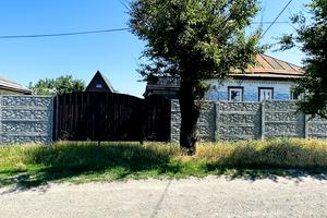 будинок за адресою Чіковані