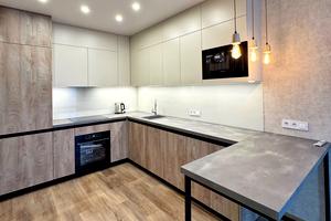 квартира за адресою Космічна вул., 5