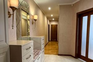 квартира за адресою Чорновола вул., 10