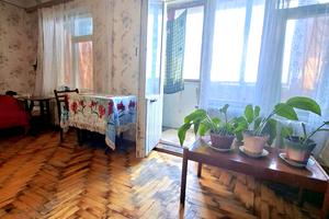 квартира за адресою Лахтинська вул., 9а