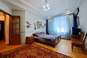квартира по адресу Харьковская ул., 2