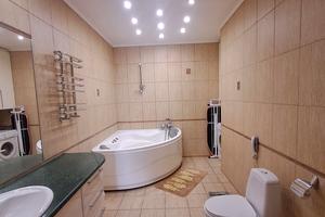 квартира за адресою Юліана Матвійчука вул. (), 28