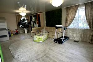 будинок за адресою Березнева, 74