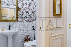 будинок за адресою Центральна вул., 9Б
