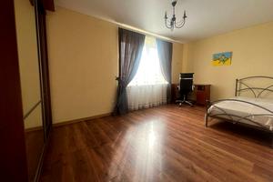 квартира за адресою Лісогринівецька вул., 16