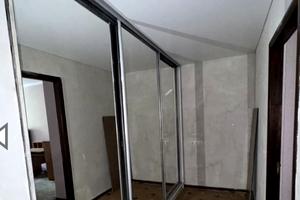 квартира за адресою Крошенська вул., 42