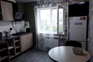 квартира за адресою Небесної Сотні просп. (Маршала Жукова), 8