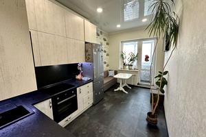 квартира за адресою Миколи Лаврухіна вул., 6