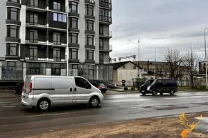 комерційна за адресою Богдана Хмельницького вул., 73-Б