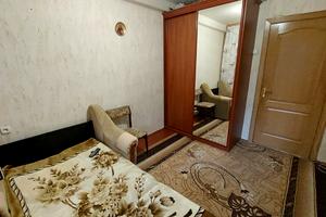 комната по адресу Владимира Ивасюка просп. (Героїв Сталінграду), 25-А