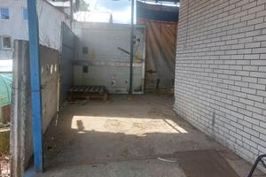 комерційна за адресою Радистів вул., 60