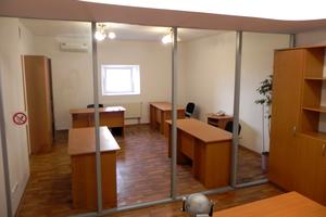 комерційна за адресою Голосіївська вул., 13