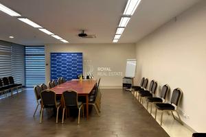коммерческая по адресу Федора Эрнста ул., 3Б